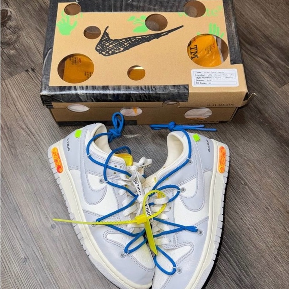 Nike Kids White and Blue Sneakers